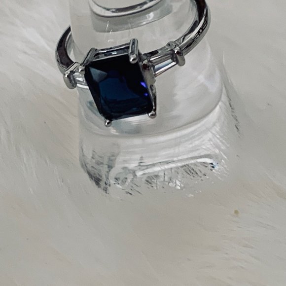 Two Silver Tone Fashion Rings with Blue and Clear Stone - Rectangle and Round - Picture 3 of 16